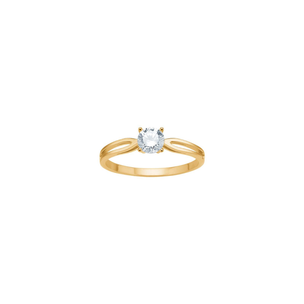 8ct. gold ring w/cz