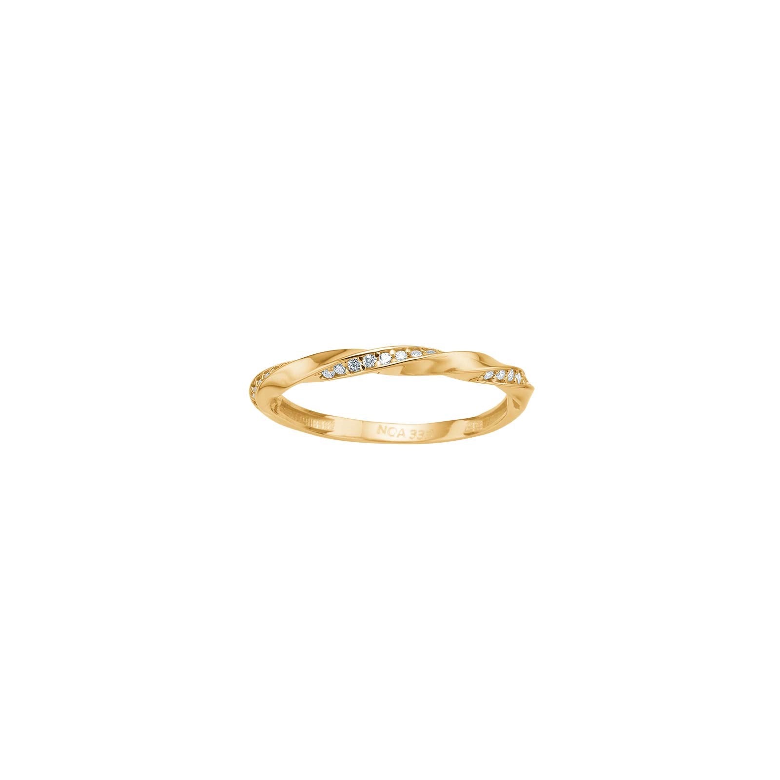 8ct. gold ring w. cz