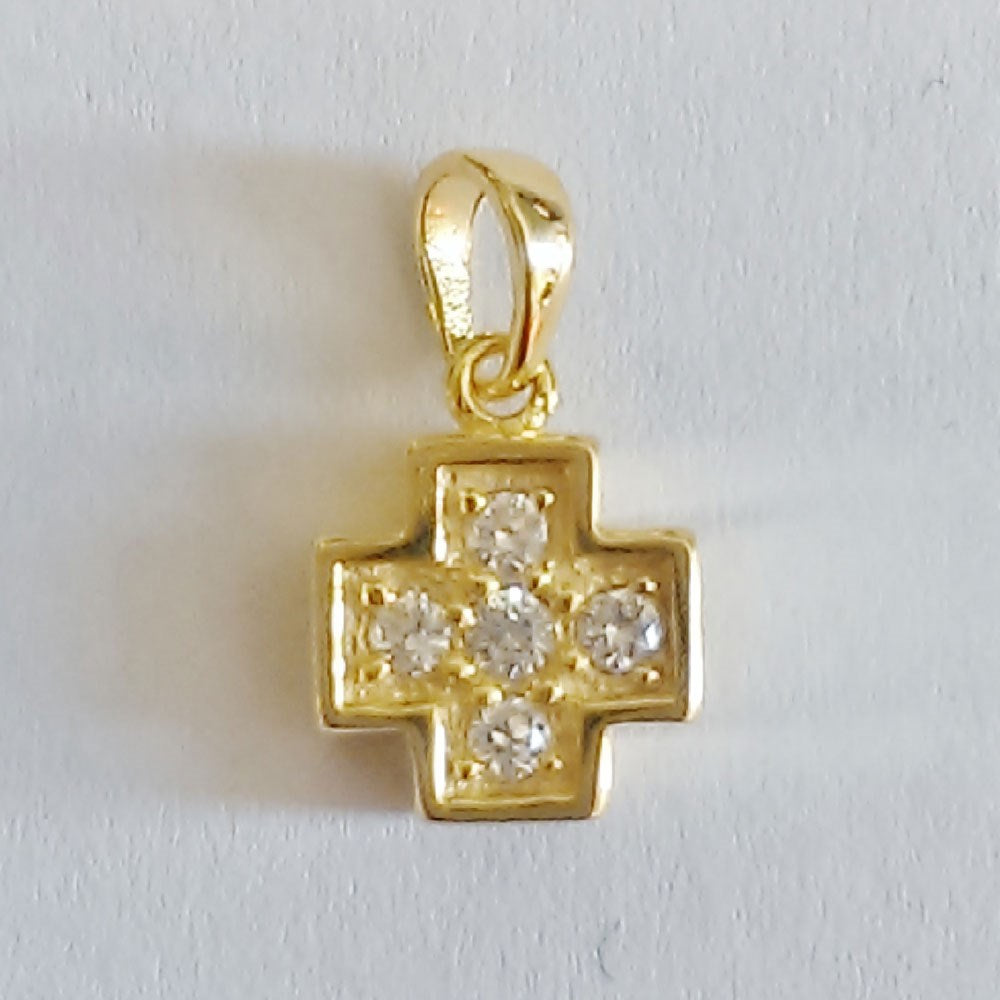 Gilded silver pendant with cz. incl chain