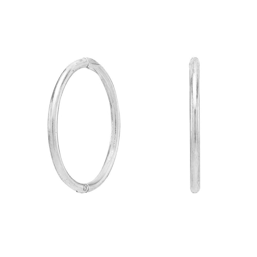 8ct. White gold creole 15mm dia. 1mm wire
