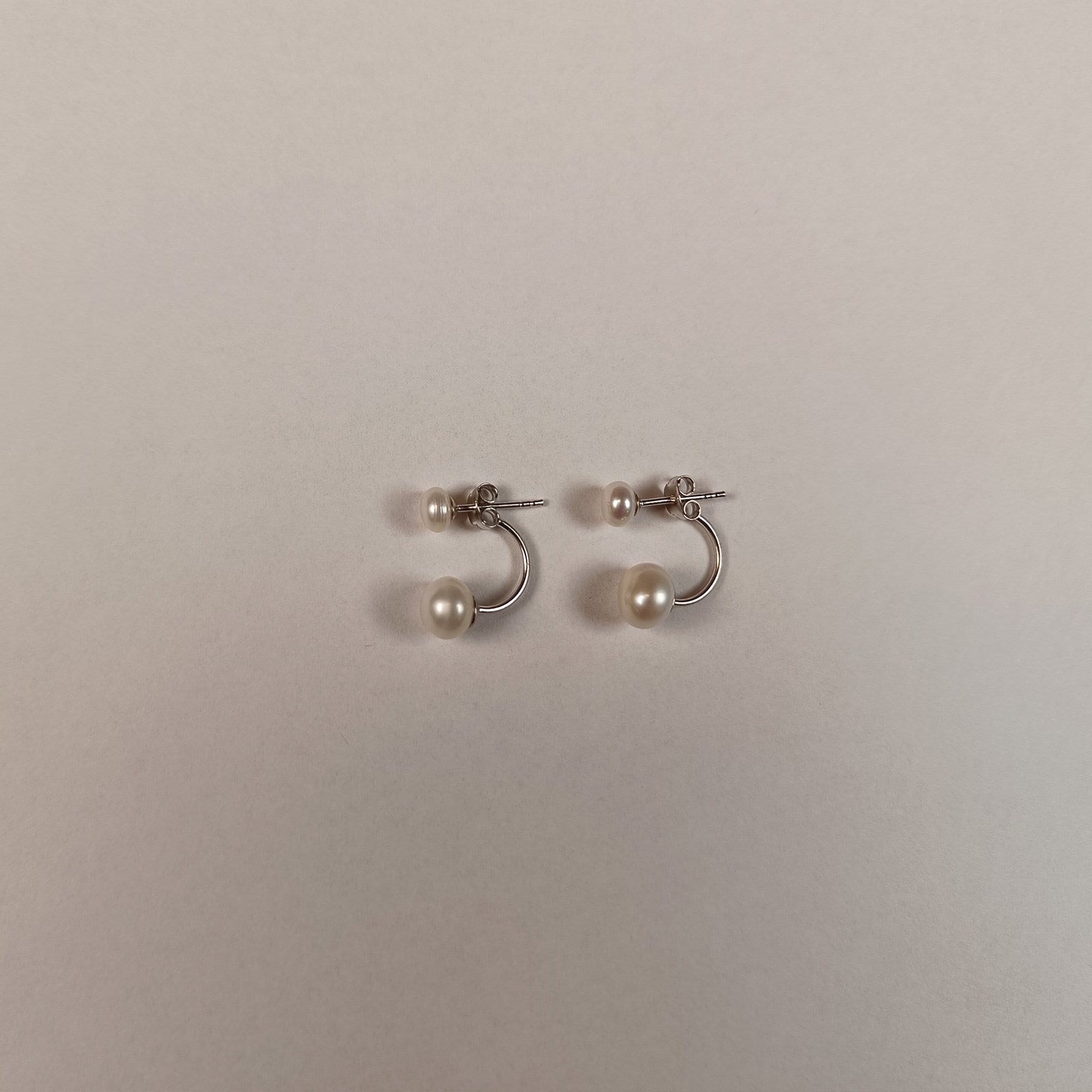 Rhd. silver earring double freshwaterpearl