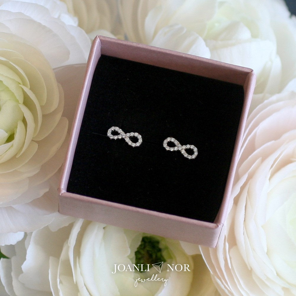 Silver earrings AGNANOR cz. 10 mm