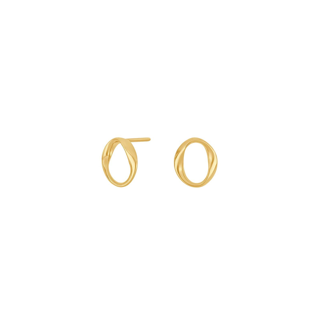 8ct. gold earrings