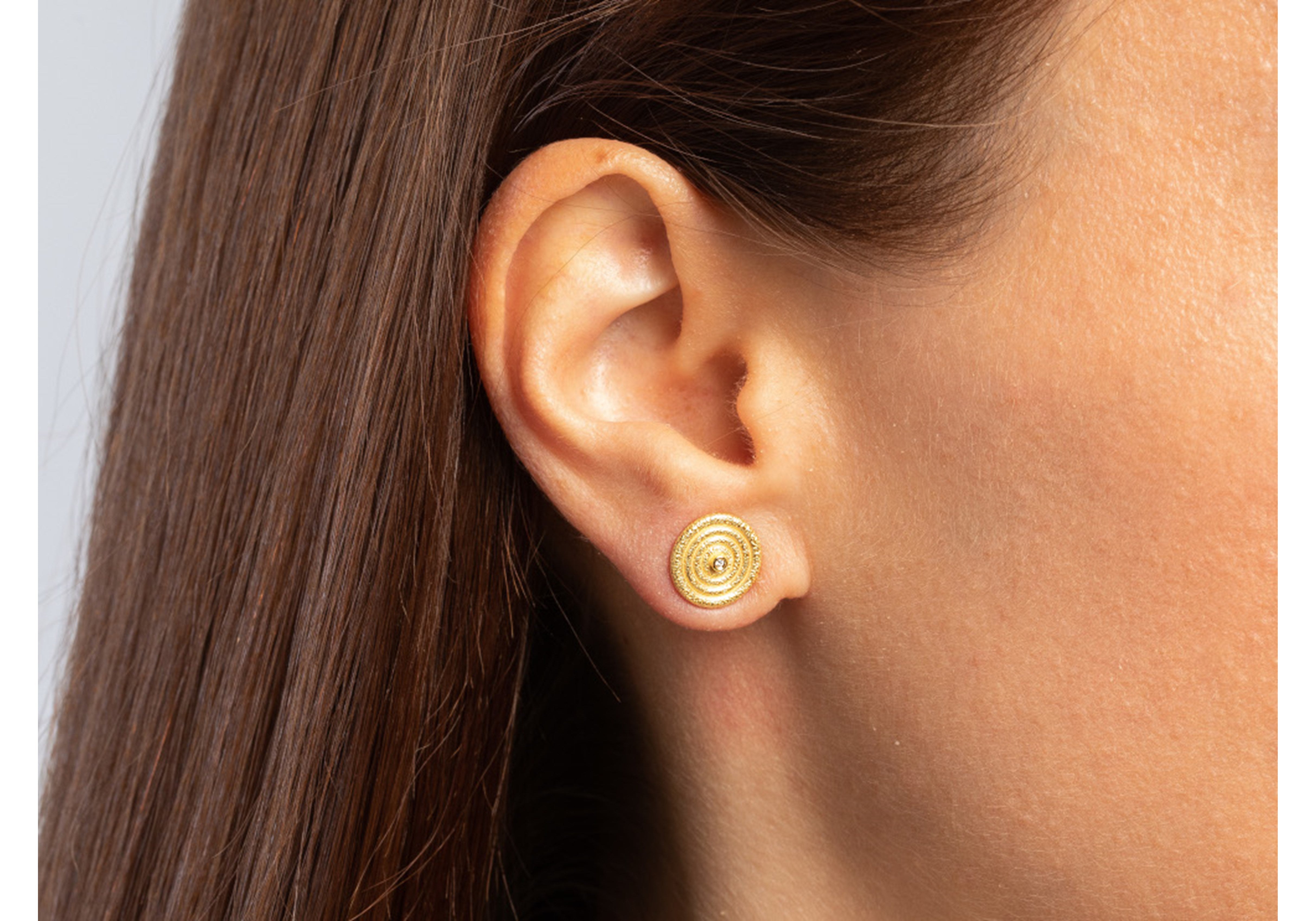 925/- earstud, gp brushed/satin, dia. 0,01ct W-SI