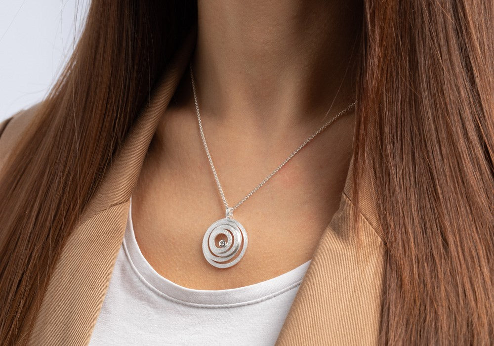 925/- Pendant brushed, br 0.02ct W-SI