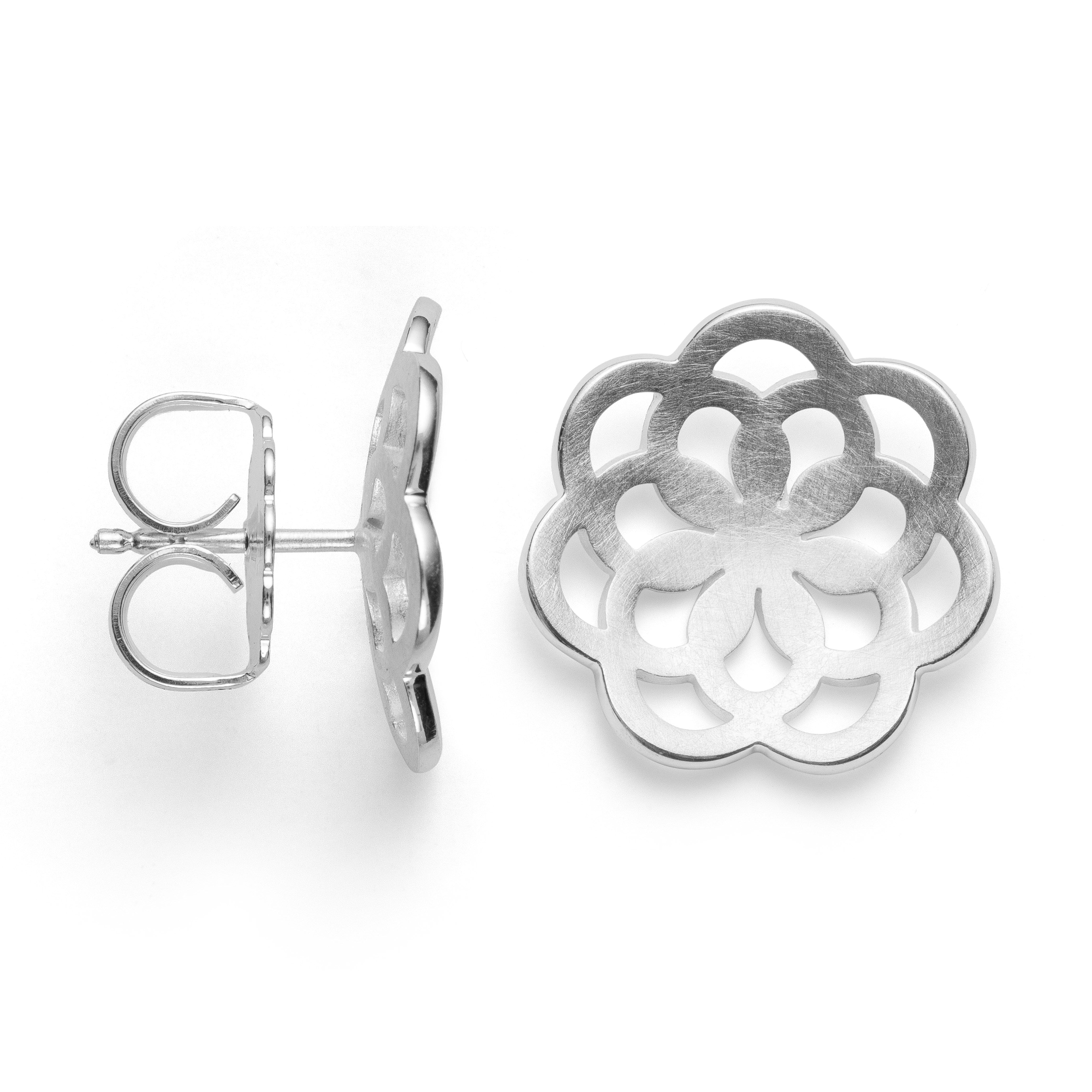 925/- earstud satin