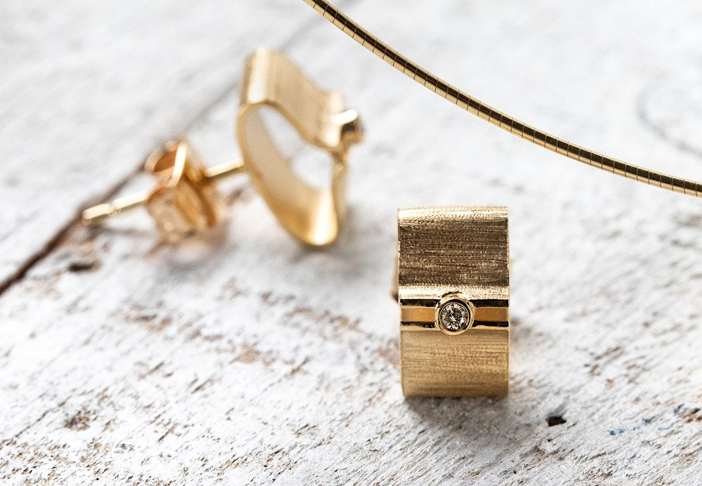 750/- ørehænger mat/børstet, brillant 0,02ct W-SI