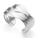 925,- mat armring.