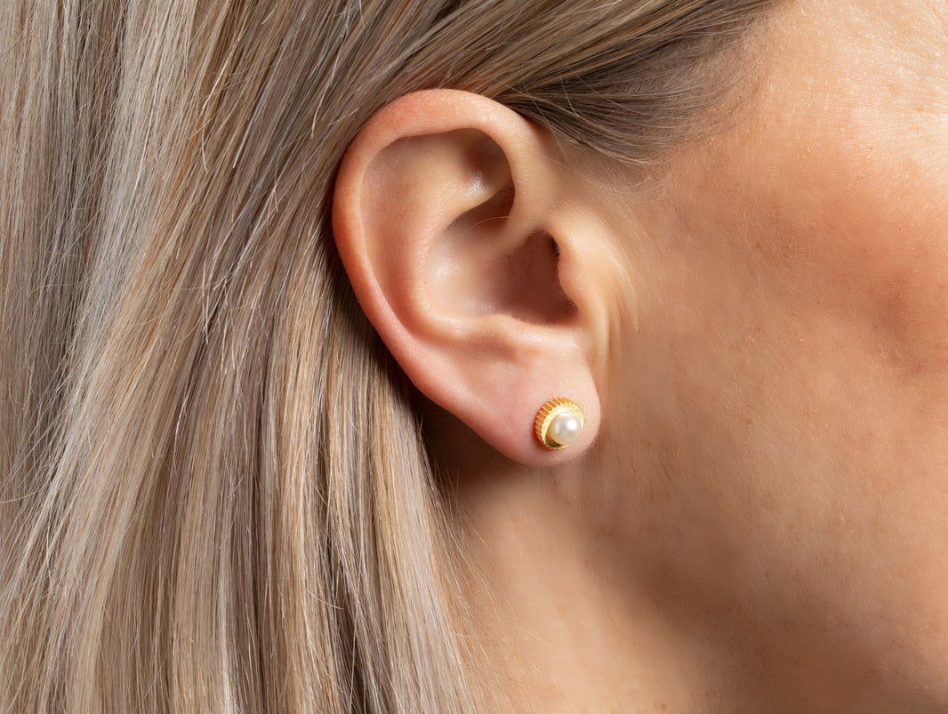 925/- earstud, gp satin, pearls 1,63ct
