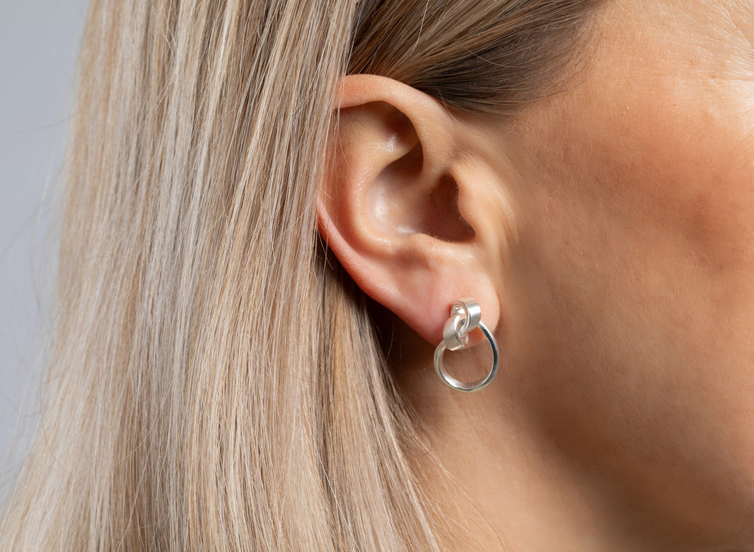 925/- Earrings matt.