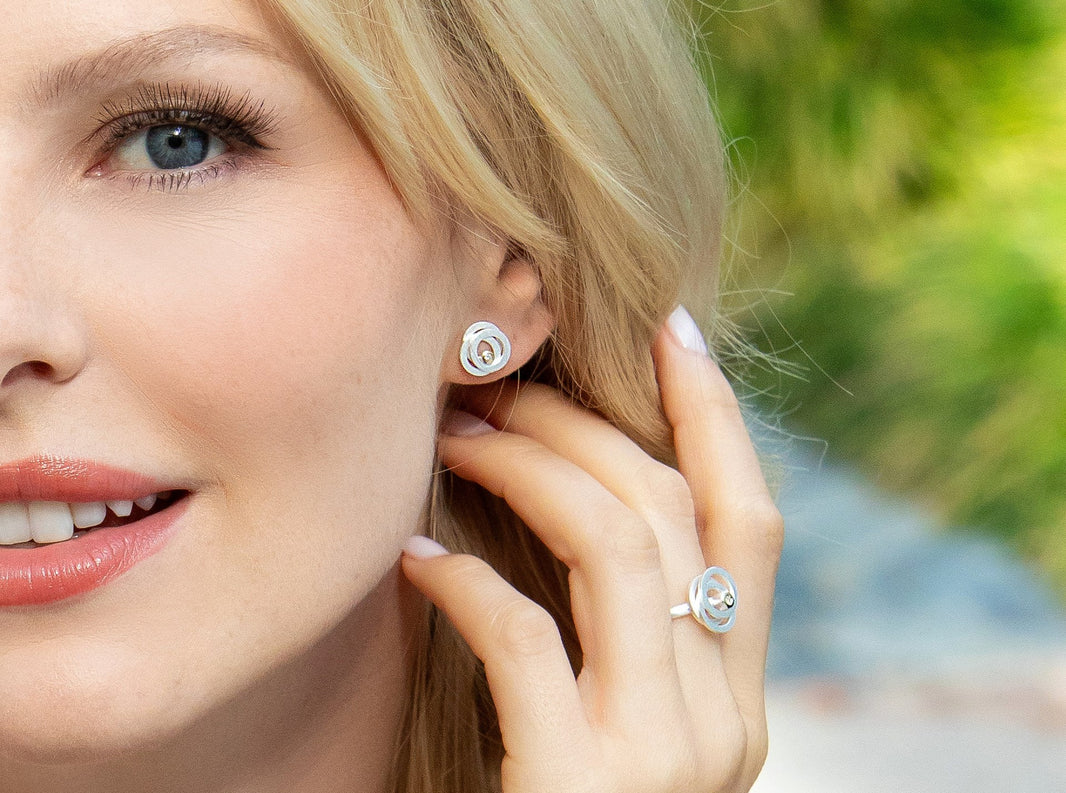 925/- Earrings matt/glossy, br 0.02ct W-SI