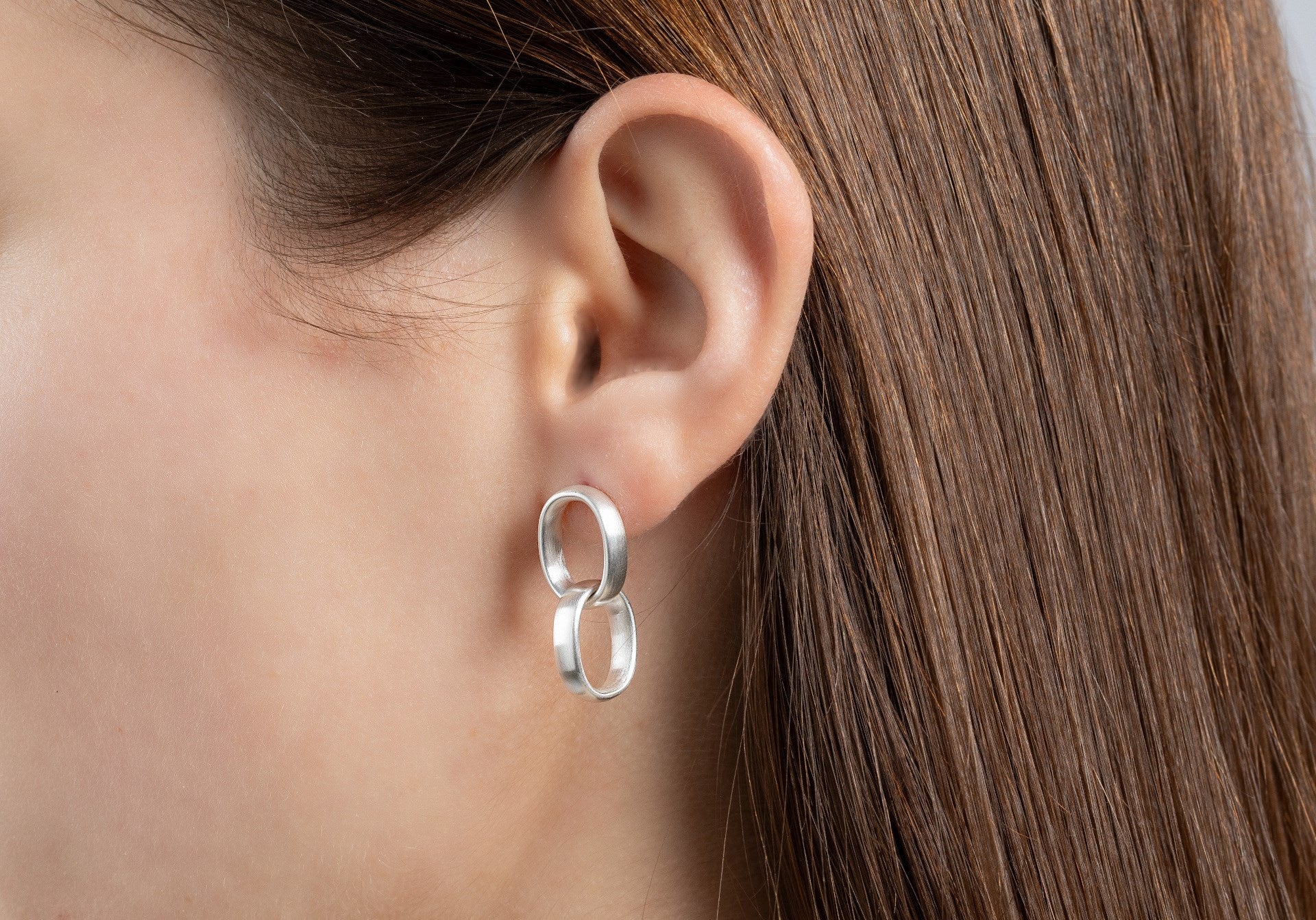 925/- Earrings matt.