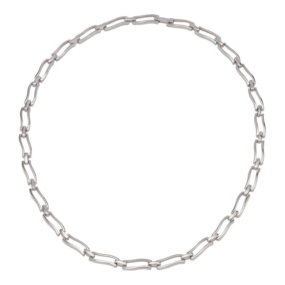 Silver collier