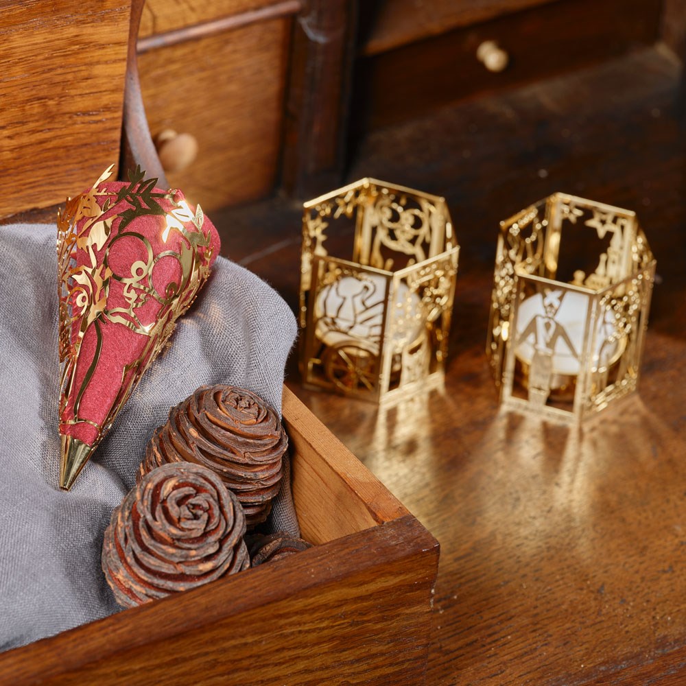2pcs Candleholder - The tinderbox - 18k gold pl.