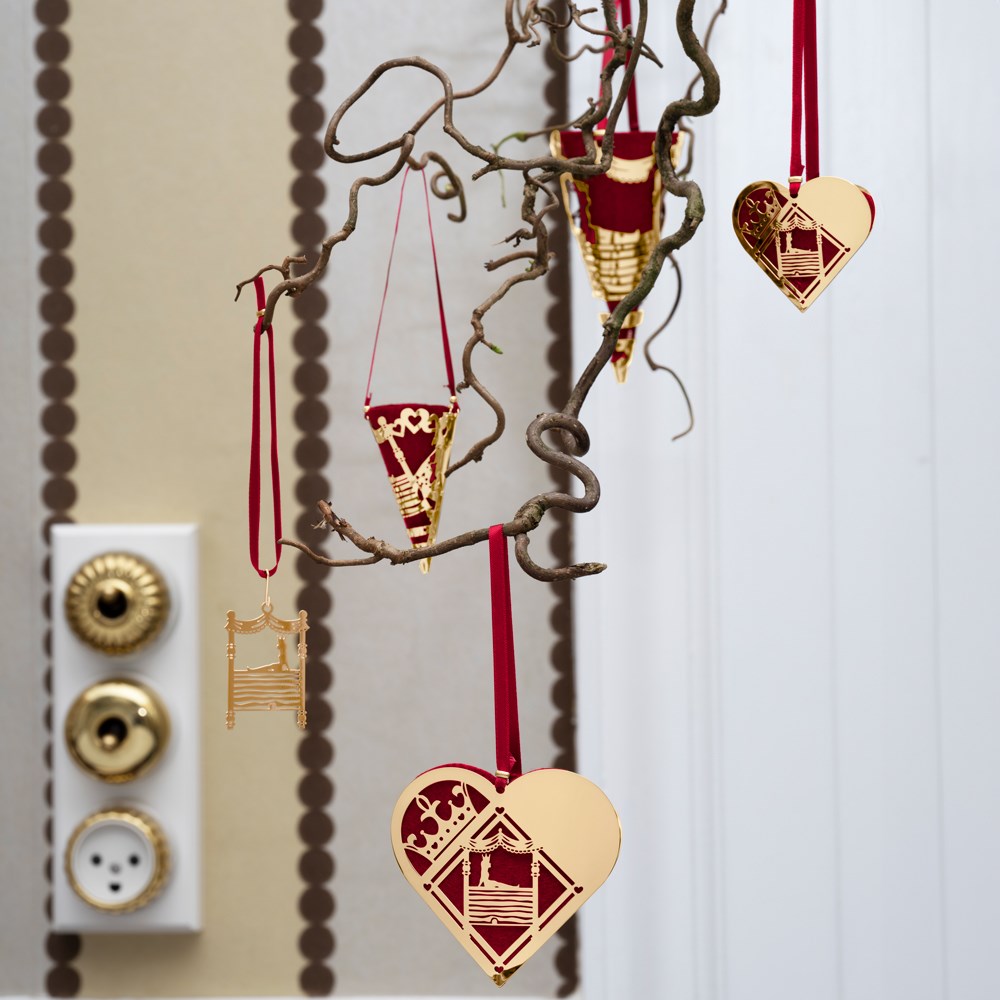 Cone - The prinsess and the Pea - 18k gold pl