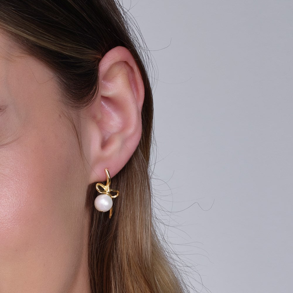 Silver ear studs BOW52