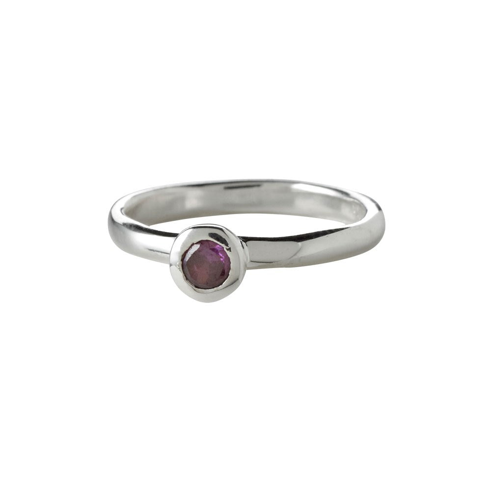 Silver ring w/purple cz