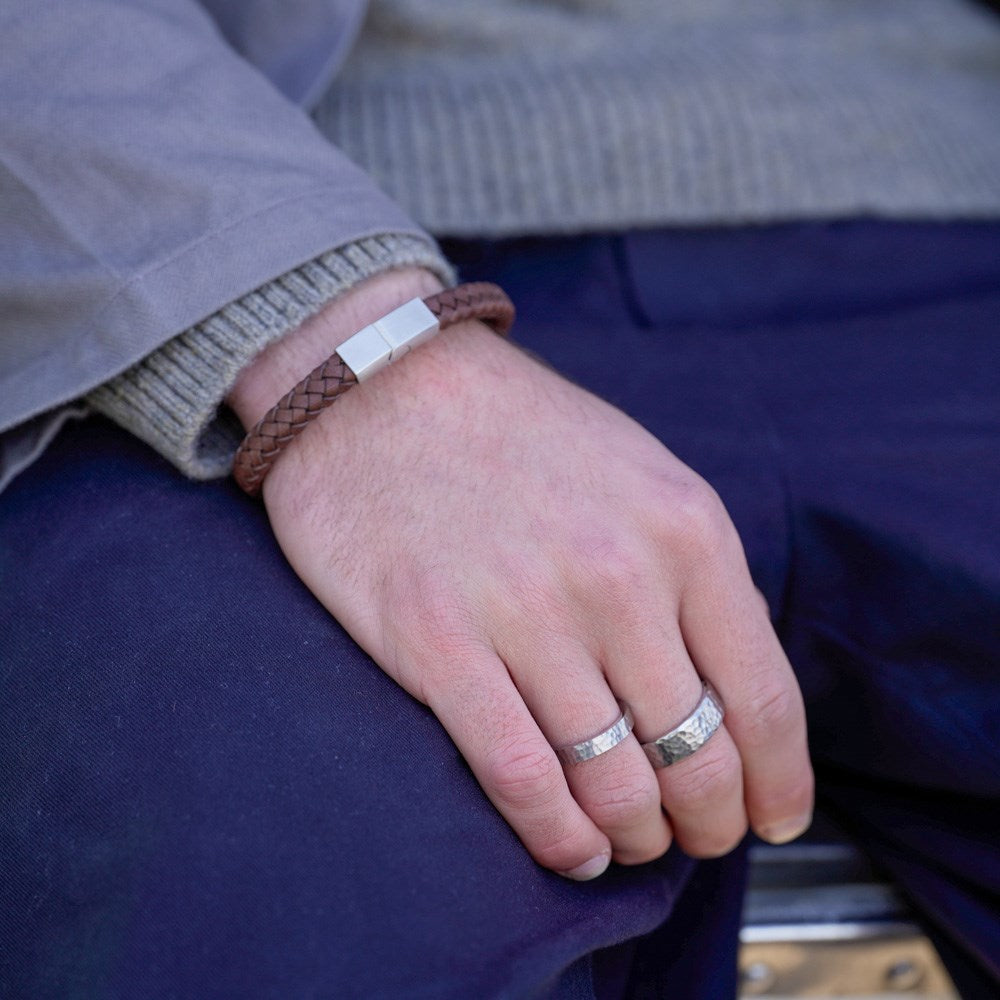 SON hammered steel ring