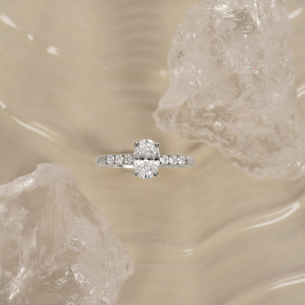 LUXURY Classic oval 14kt. Goldring m. Lab Grown Diamant 1,2ct TW/VS2 - 50 / Rotgold