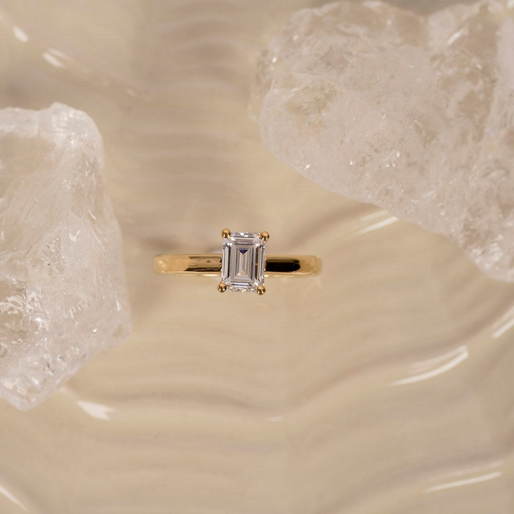 LUXURY Classic Quadrat 14kt. Goldring m. Lab Grown Diamant 1,0ct TW/VS2