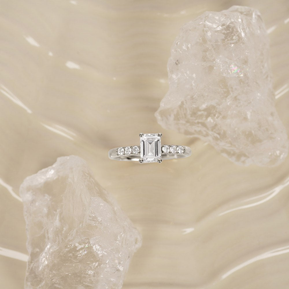 LUXURY Classic Quadrat 14kt. Goldring m. Lab Grown Diamant 1,2ct TW/VS2