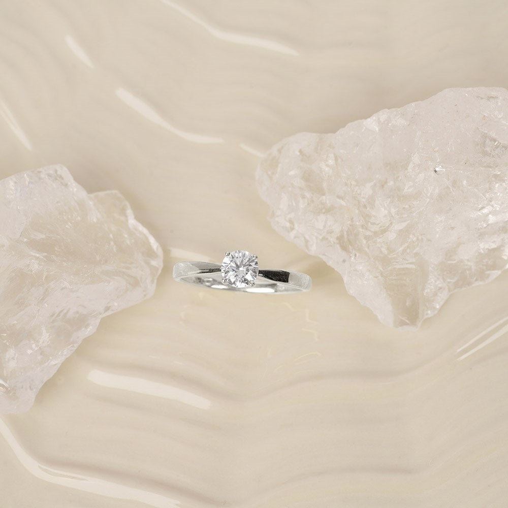 LUXURY 14kt. guldring m. lab grown diamant 0,50ct TW/VS2