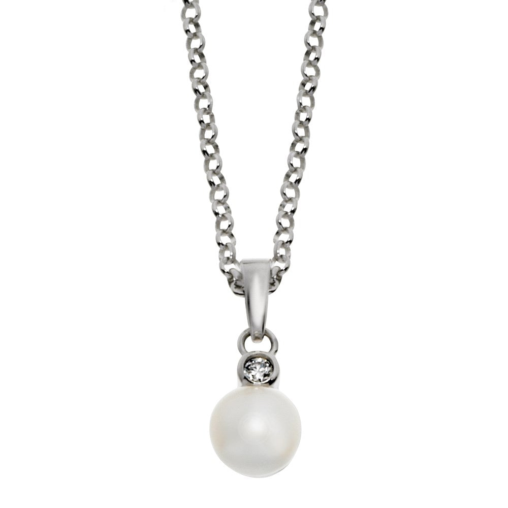 Silver necklace with freshwater pearl and zirconia