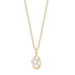 8ct. gold pendant  w. cz
