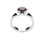 925/- Ring blank, Garnet 1.40 ct
