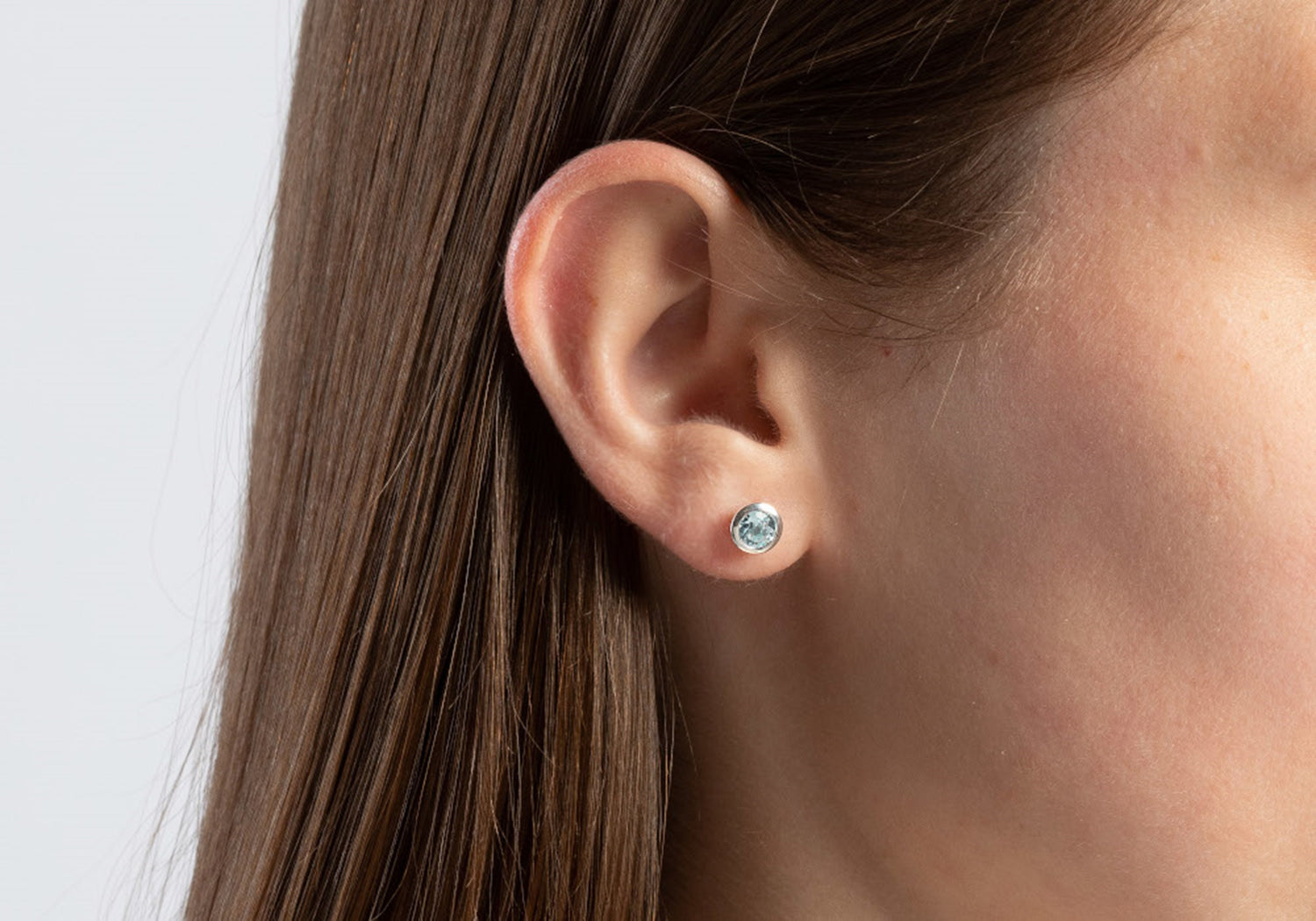 925/- Ohrringe poliert, Blautopas 1,02ct - Nicht rhodiniert
