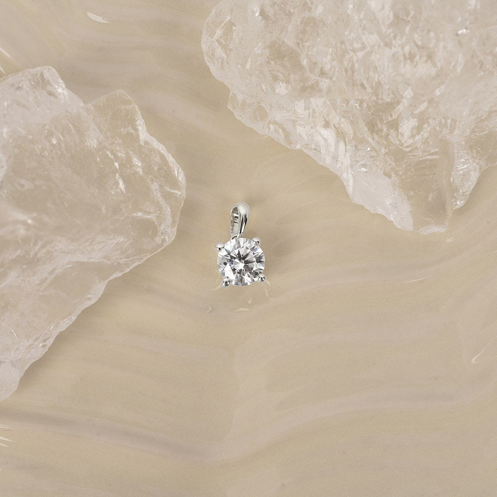 LUXURY 14kt. guldvedhæng m. lab grown diamant 0,50ct TW/VS2 - Guld