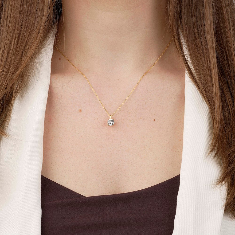 LUXURY 14ct. gold pendant w. lab grown diamond 1,00ct TW/VS2