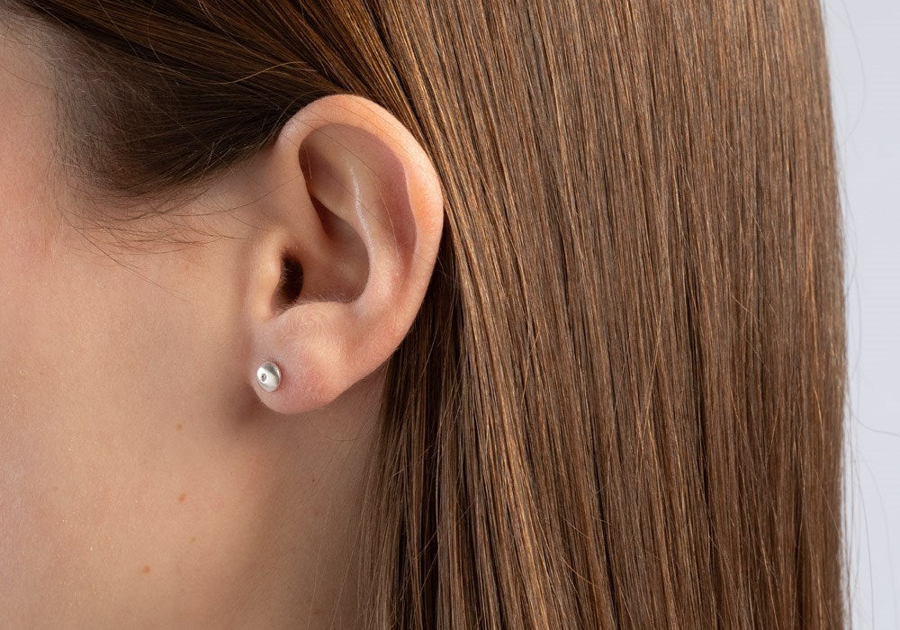 925/- mattierter Ohrring, Br 0,02ct W-SI