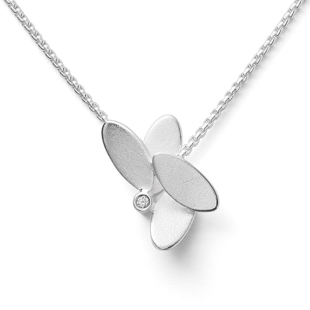 925/- Vedhæng mat, dia. 0,02ct W-SI