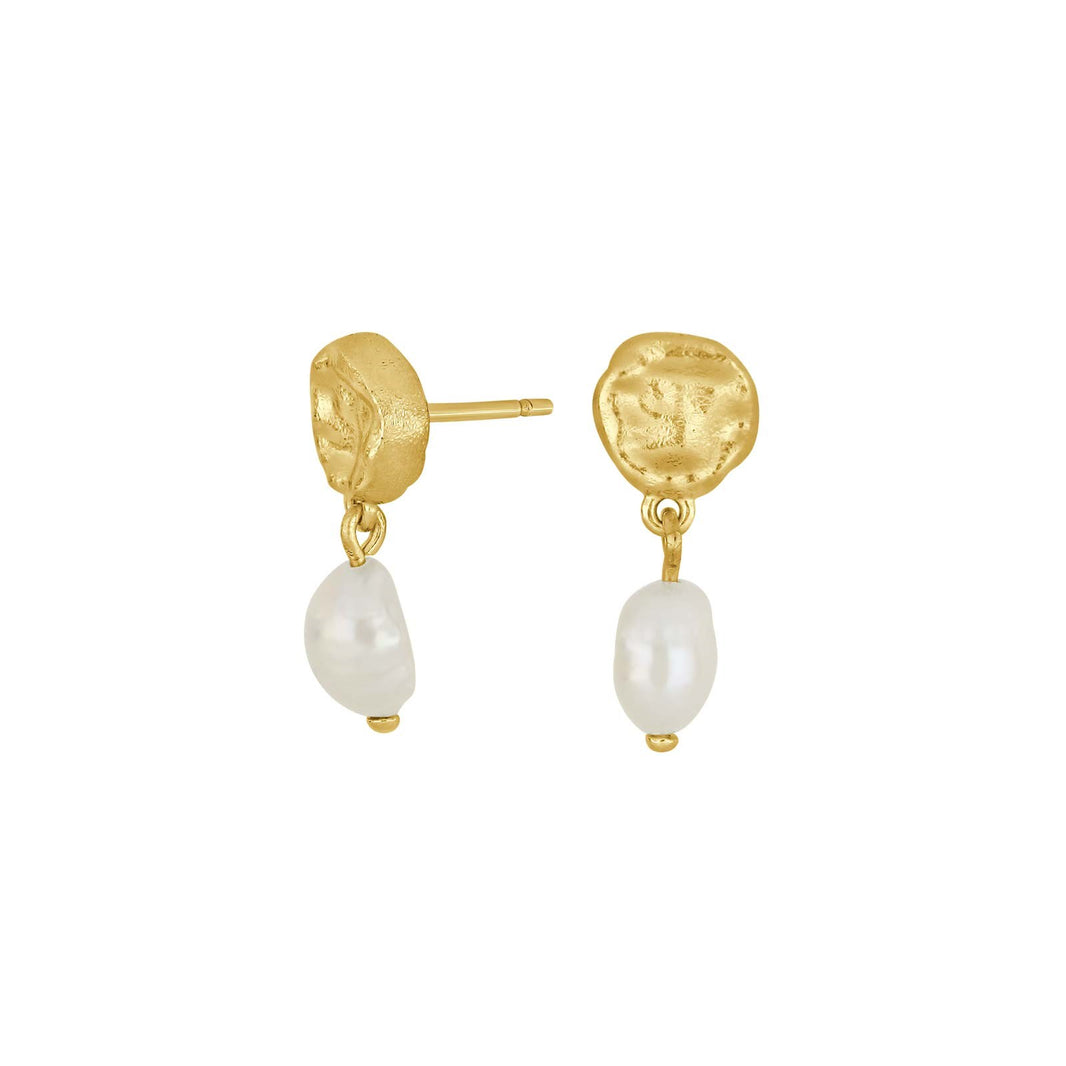Gold plated silver ear hanger w/freshwater pearl