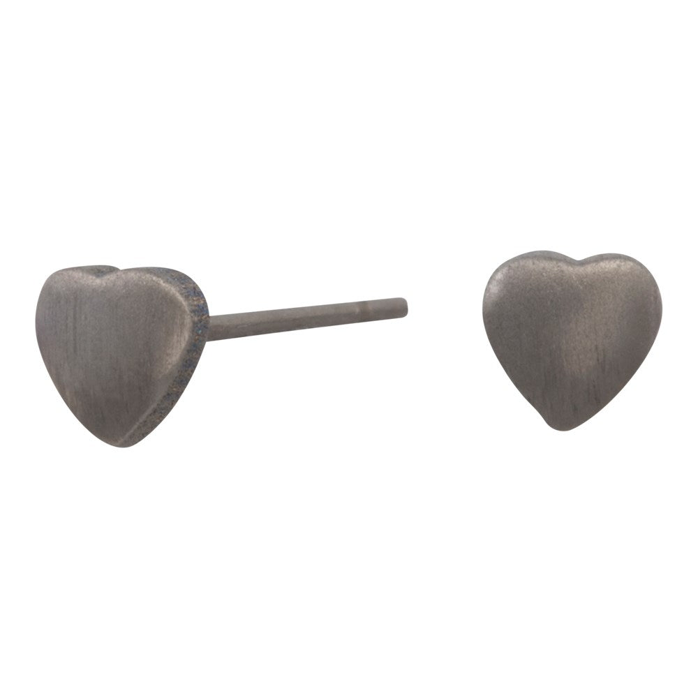 Titanium ear studs heart shape matt