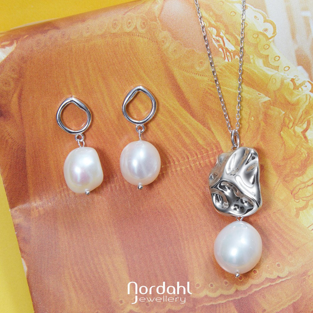 Silver earring BAROQUE52 fresh. 20 mm