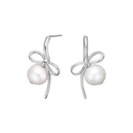 Silver ear studs BOW52