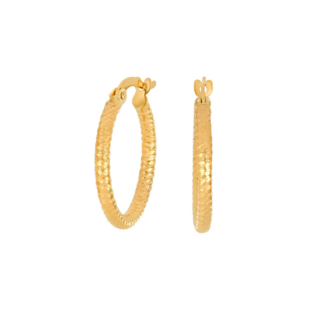 8ct. gold creoles w/pattern 18mm