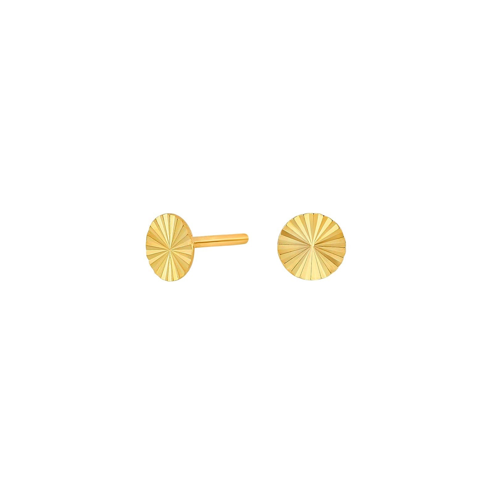 8ct. gold earrings dia. cut 5mm