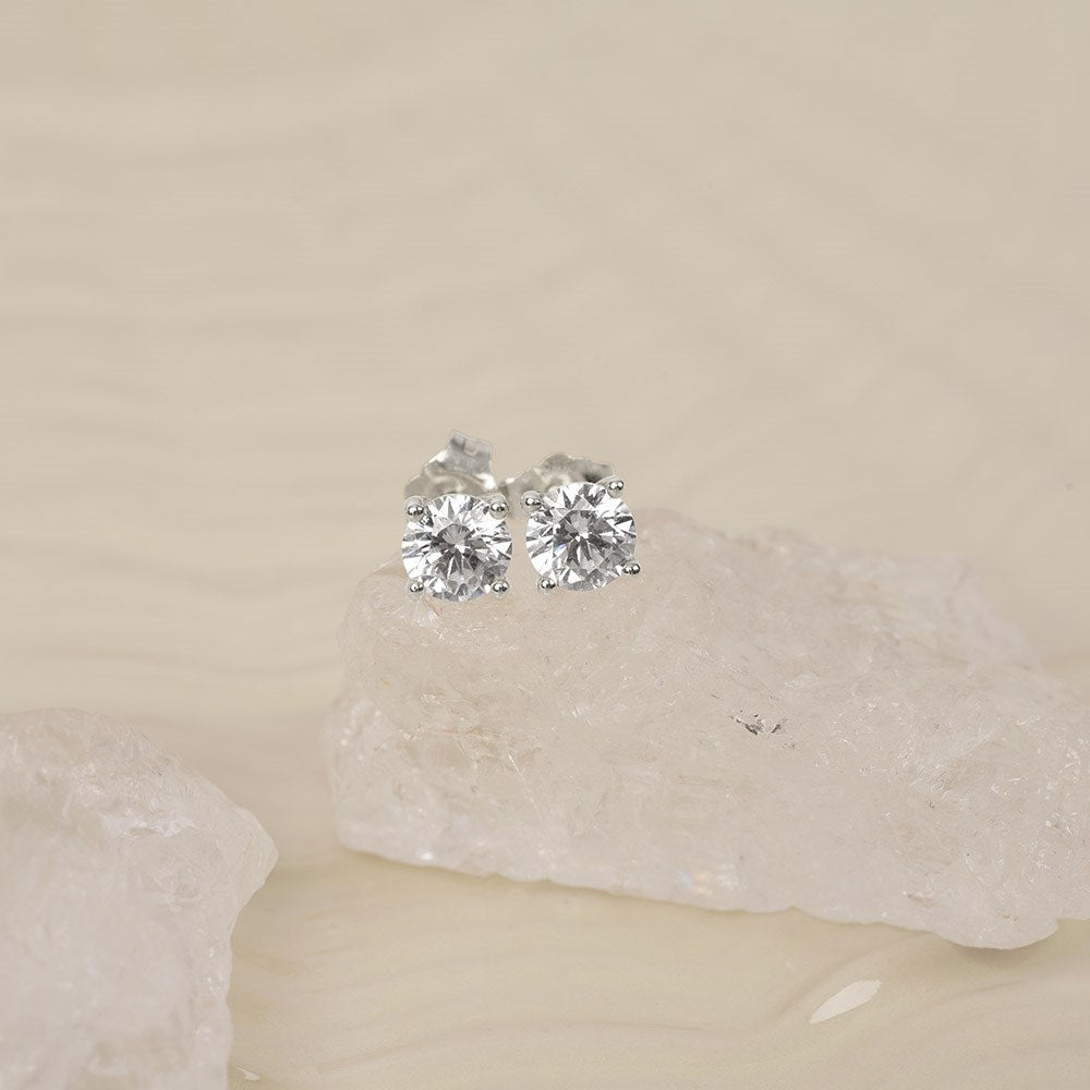 LUXURY 14ct. gold earrings w. lab grown diamond 2x0,50ct TW/VS2