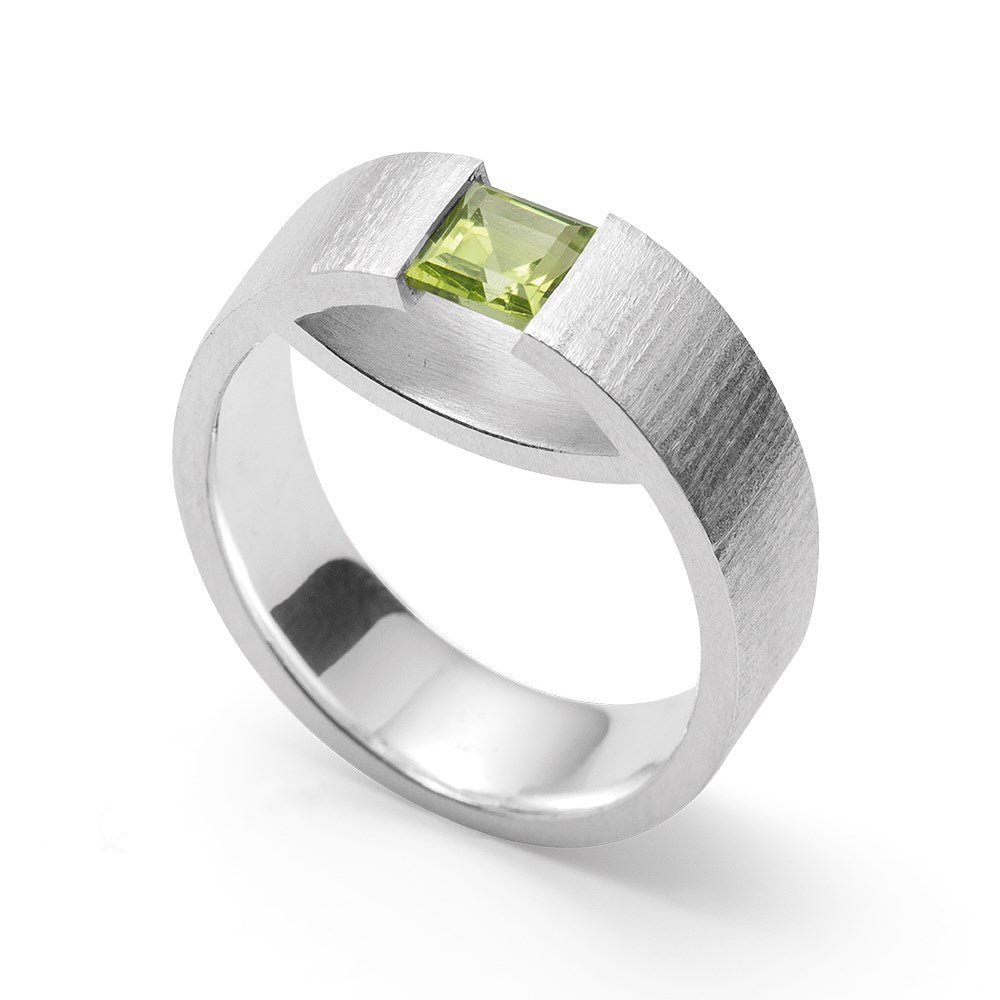925/- Ring mattiert/gebürstet, Peridot 0,74 ct - 58 / Nicht rhodiniert
