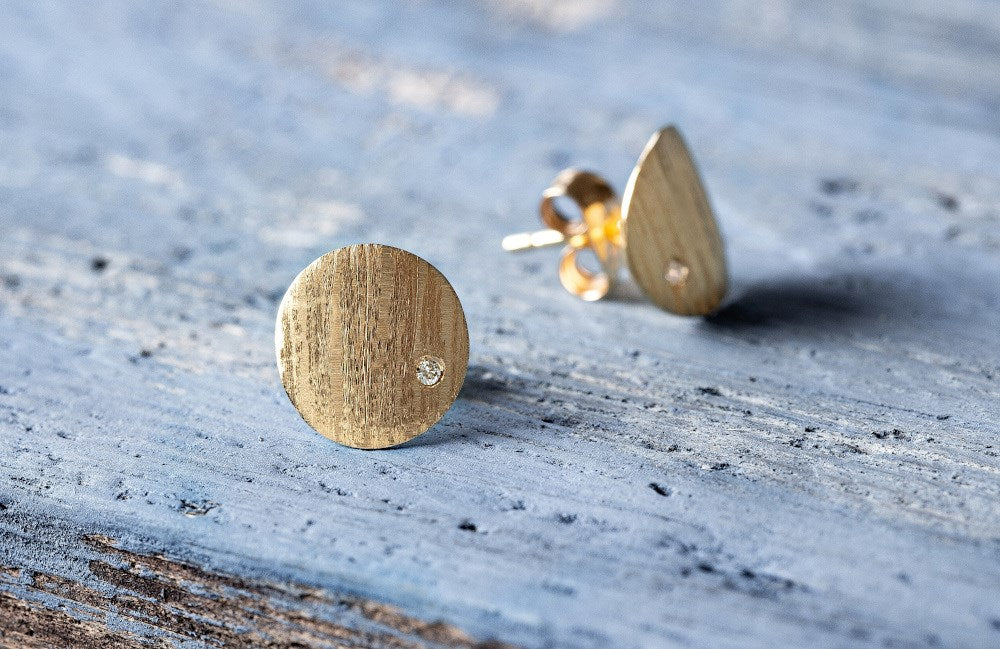 750/- earstud satin/brushed, dia. 0,02ct W-SI