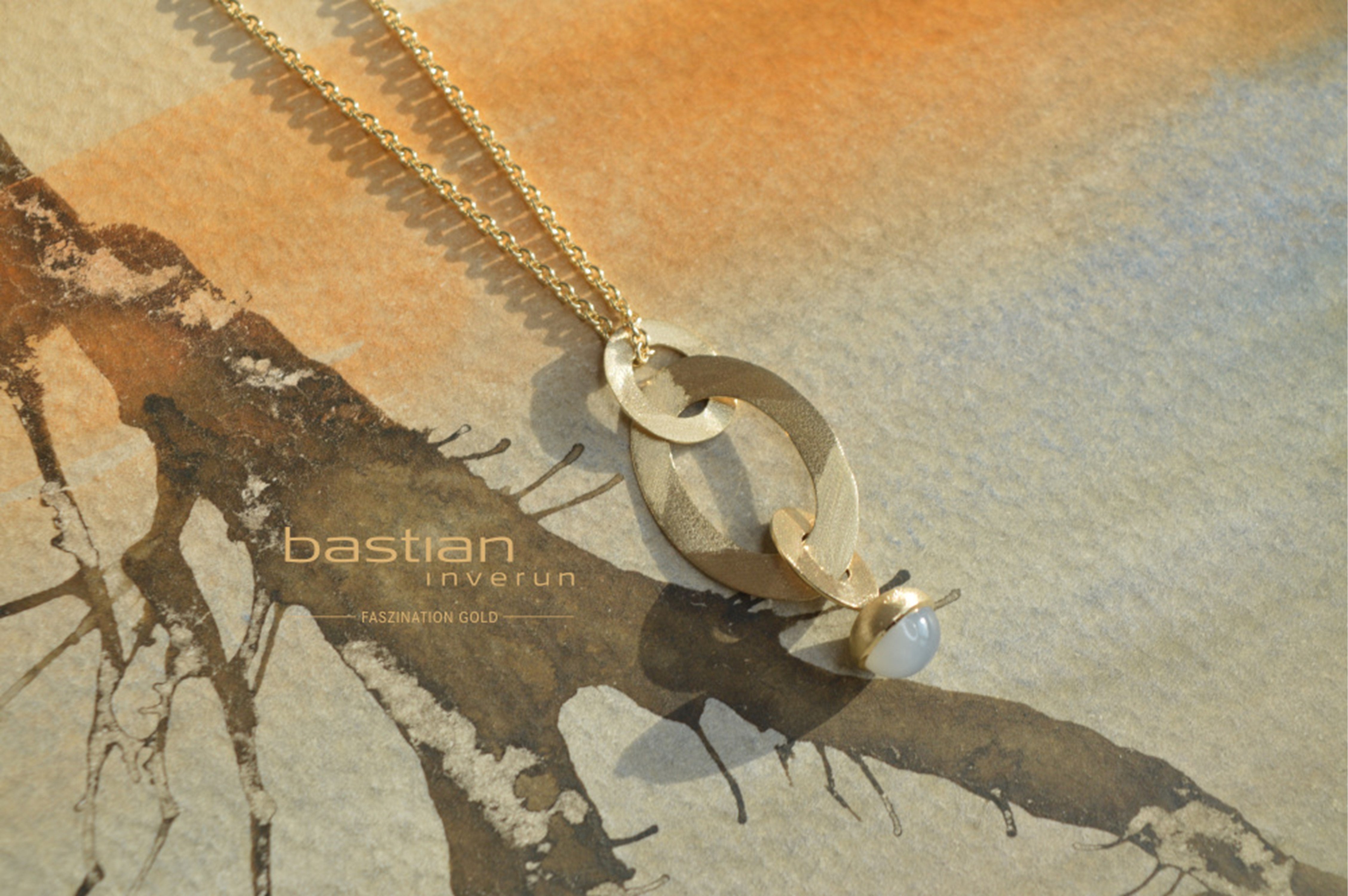 750/- pendant satin, grey moonstone 1,40ct