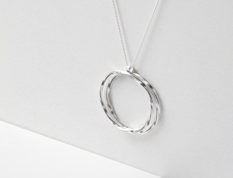 925/- Vedhæng mat.