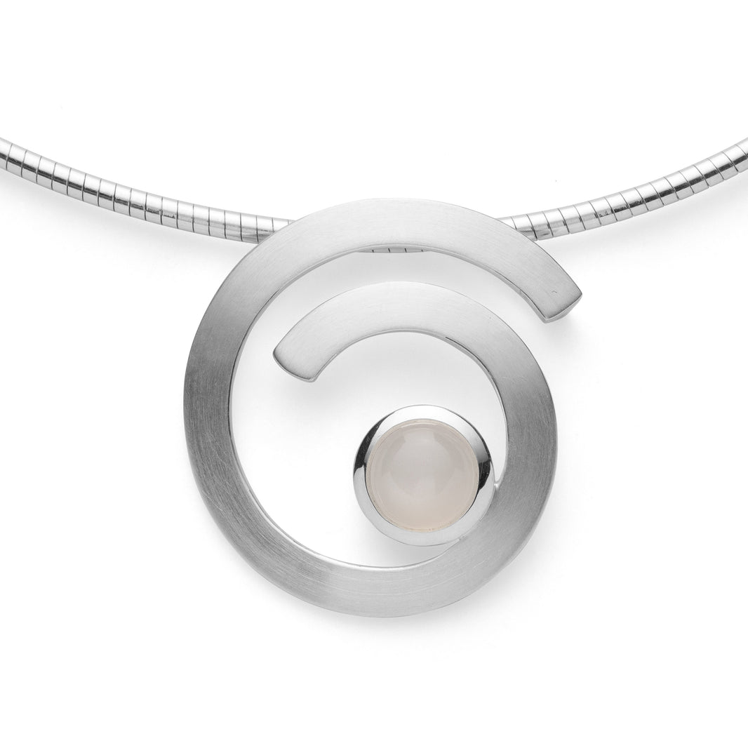 925/- Vedhæng mat/blank, månesten hvid 1,84ct