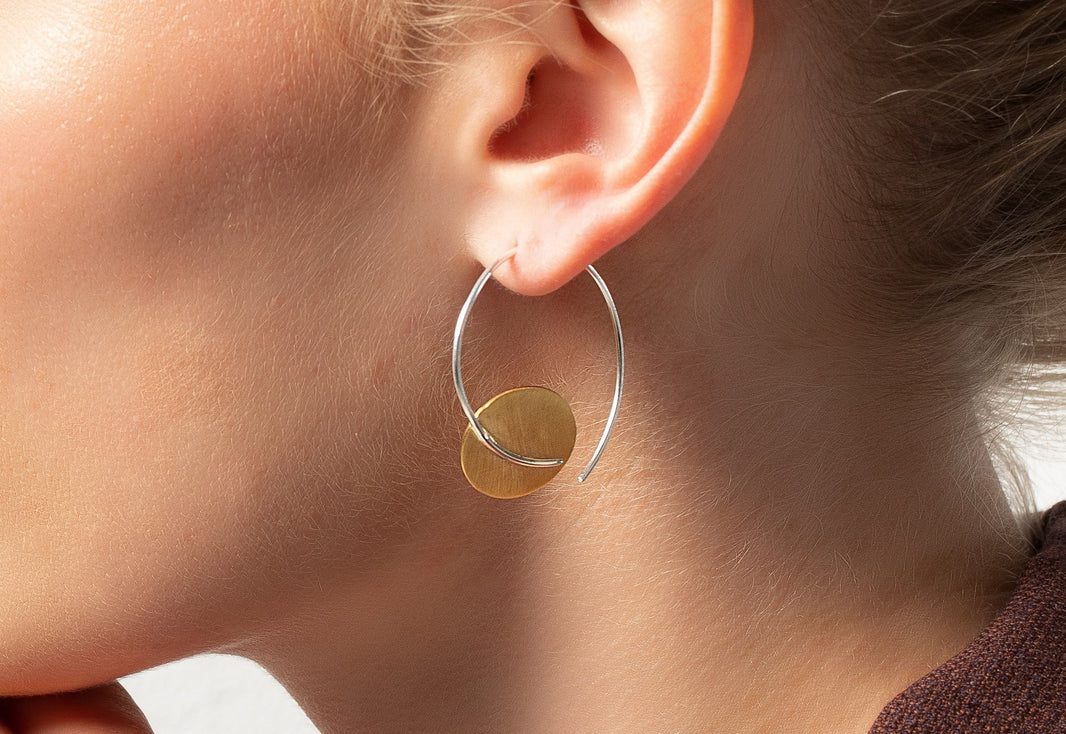 925/- earrings, partly gp satin/pol.