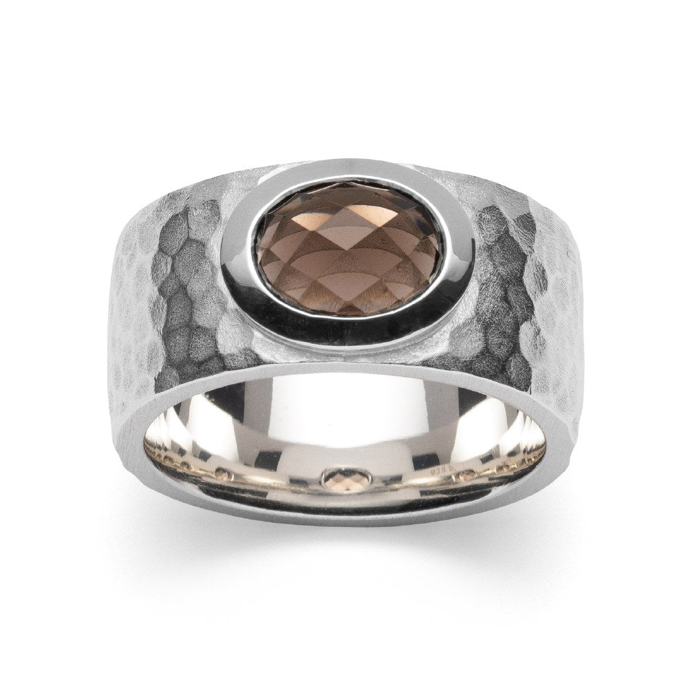 925/- hamret ring, RQ 1.43ct - 56 / Ej rhodineret