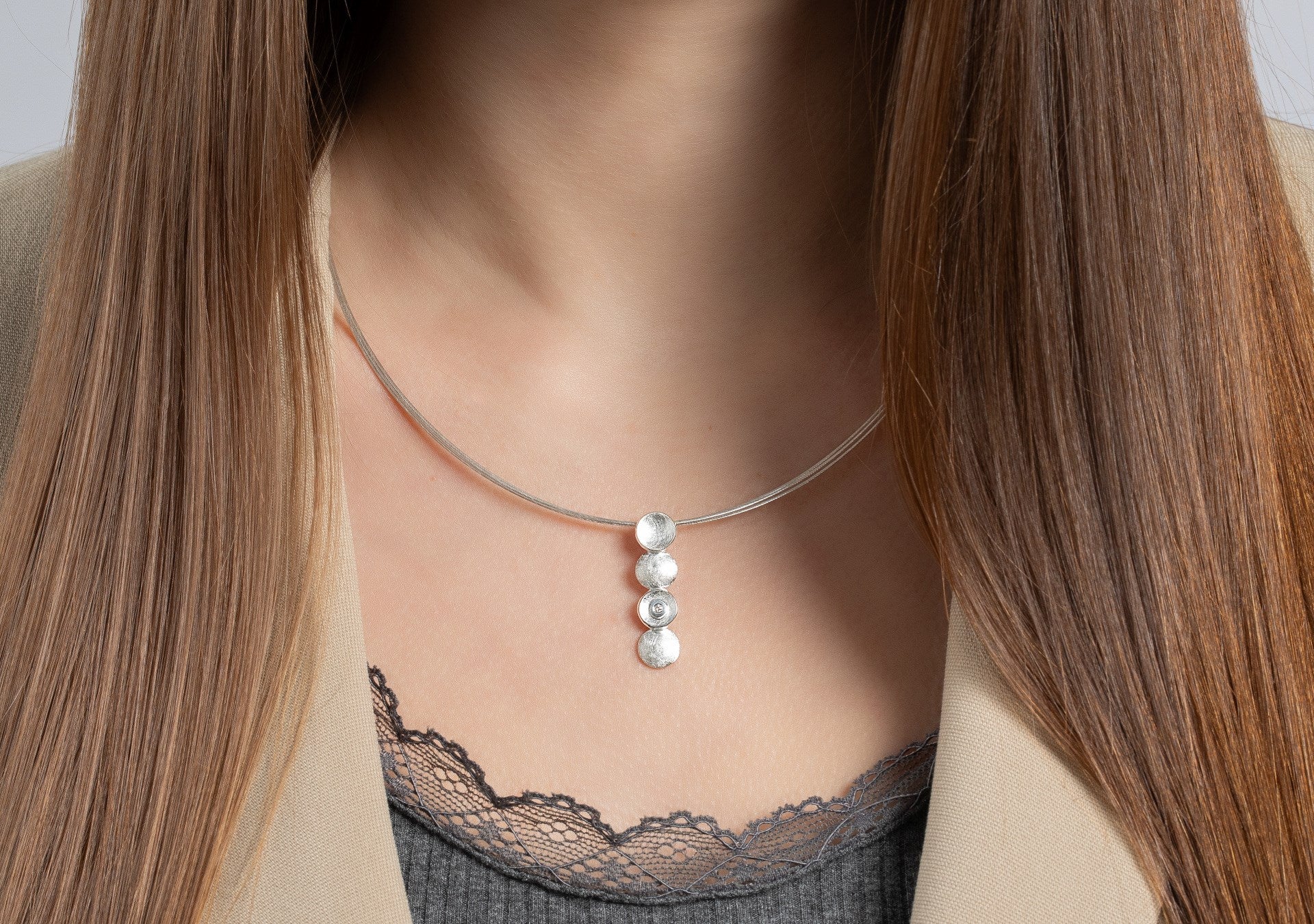 925/- Anhänger Kratzmatt, Brillant 0,02ct W-SI