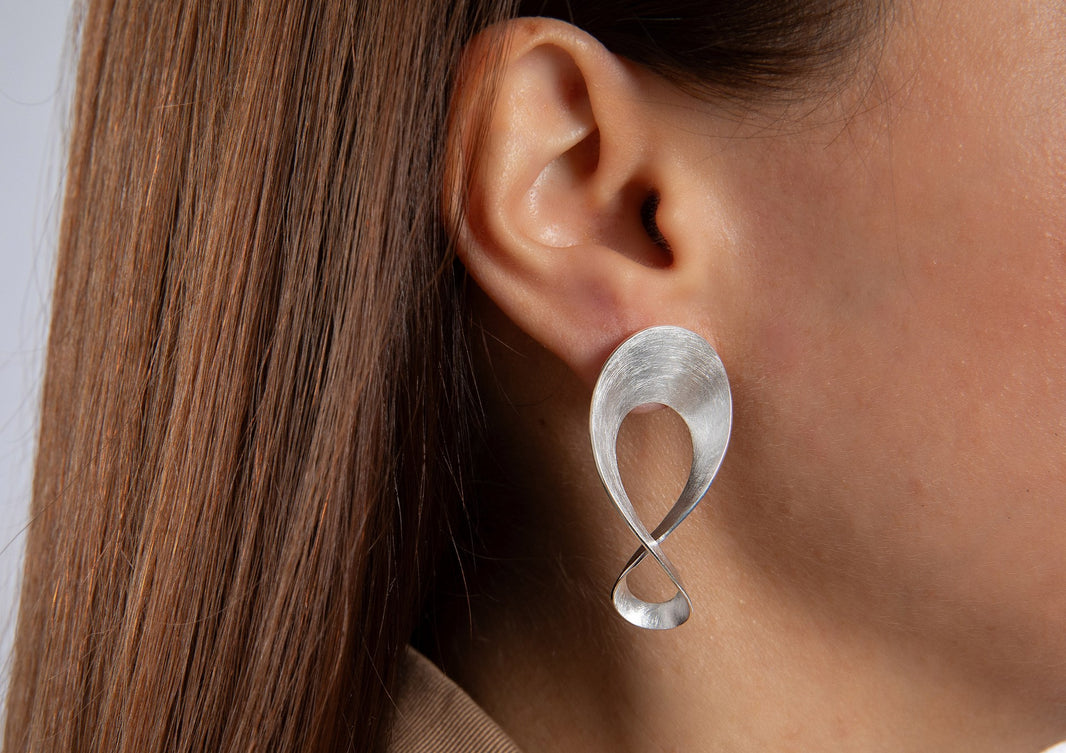 925/- Ohrstecker Kratzmatt/Poliert